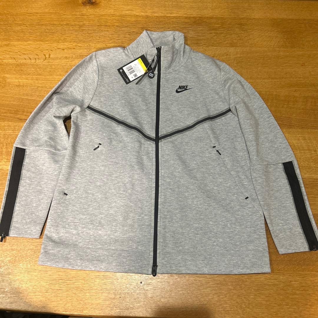 ナイキ ウィメンズ テック フリース ジャージ上下セット