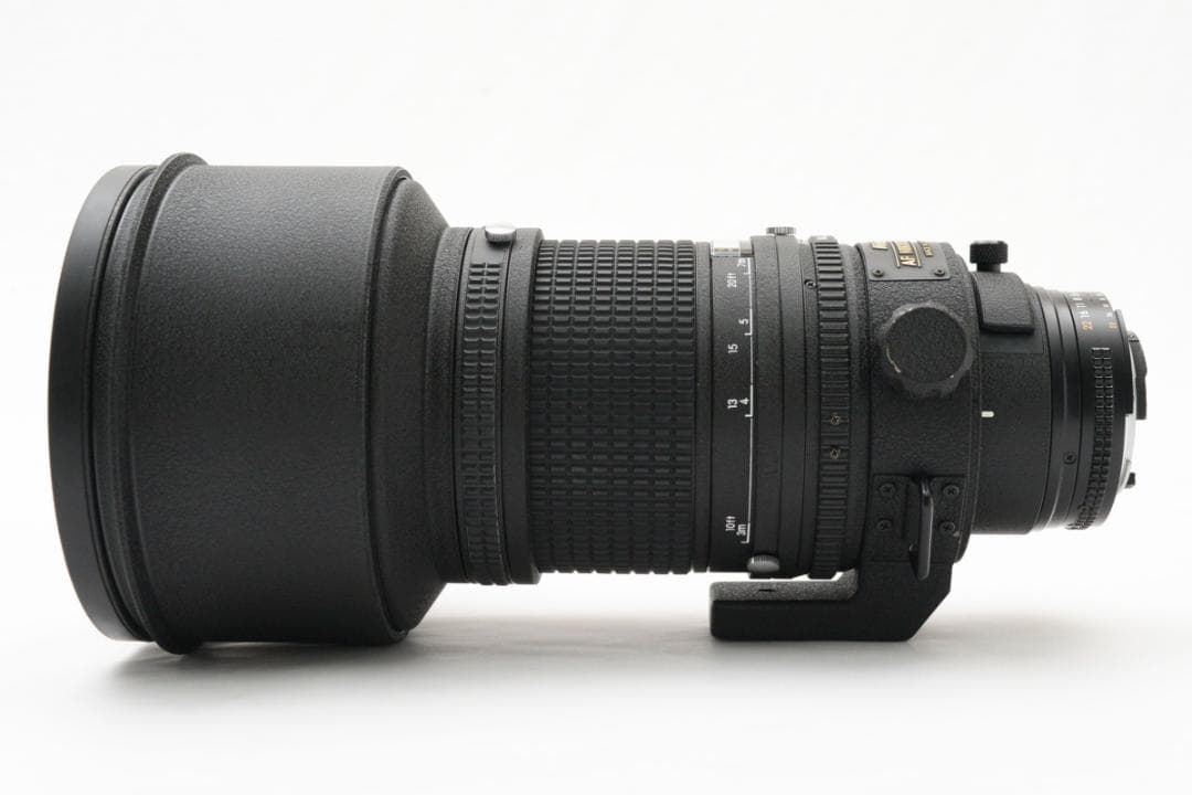 Nikon ED AF NIKKOR 300mm F2.8 望遠レンズ