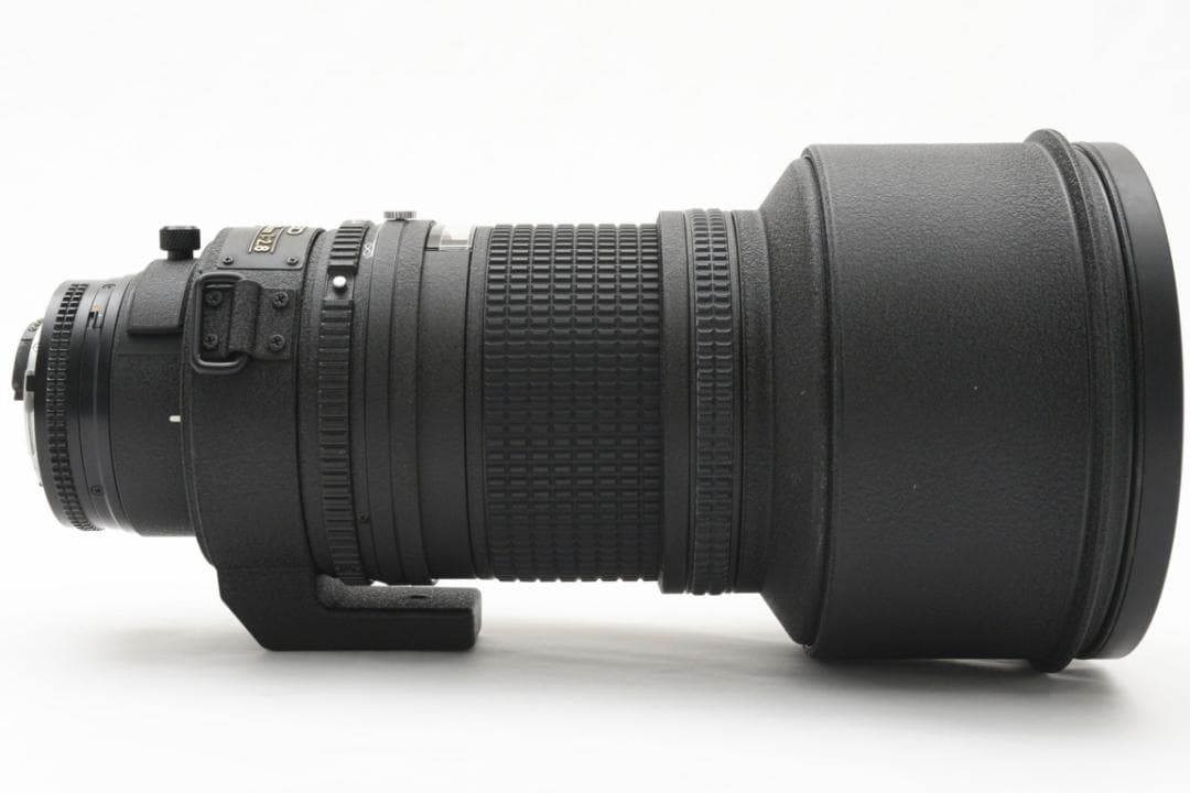 Nikon ED AF NIKKOR 300mm F2.8 望遠レンズ