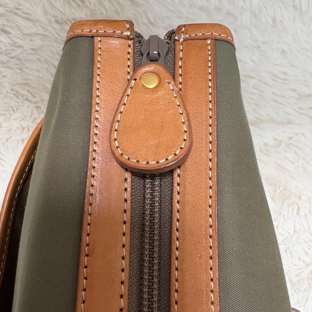 【美品】バーバリー レザー ビジネスバッグ 2way ノバチェック A4書類収納