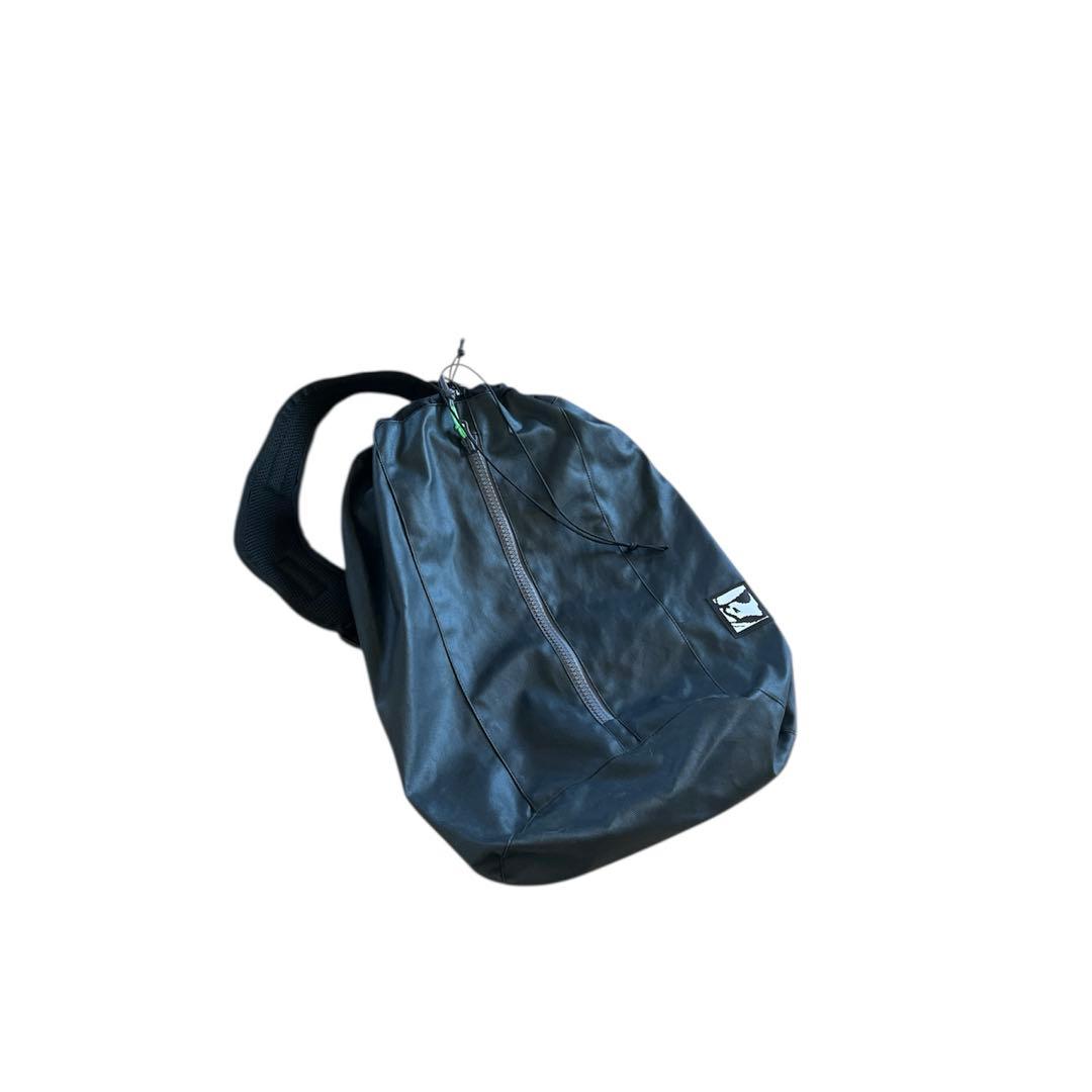 今季！GR10K COATED CROSS BODY BAG