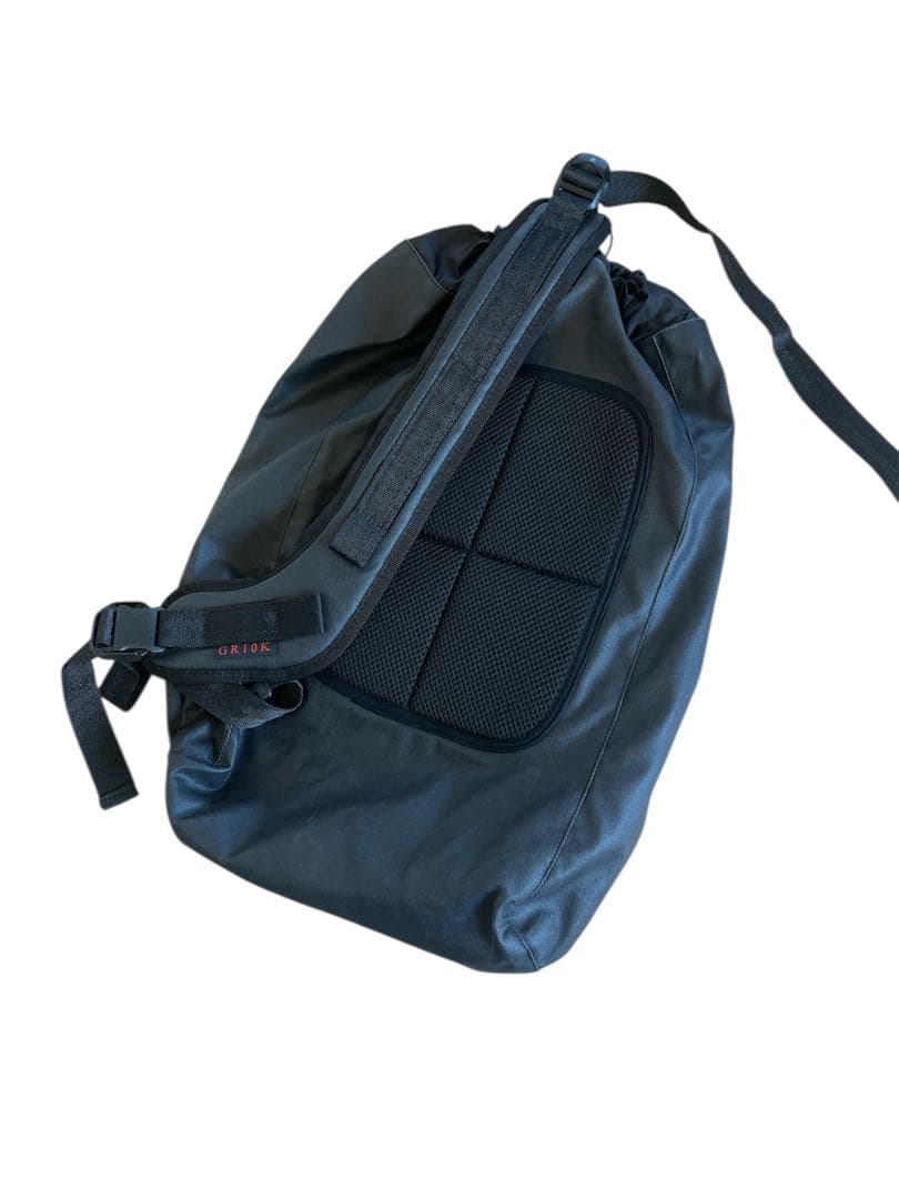 今季！GR10K COATED CROSS BODY BAG