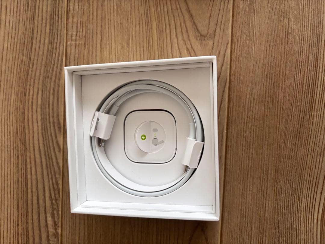 Apple AirPods Pro 本体 充電ケース付き