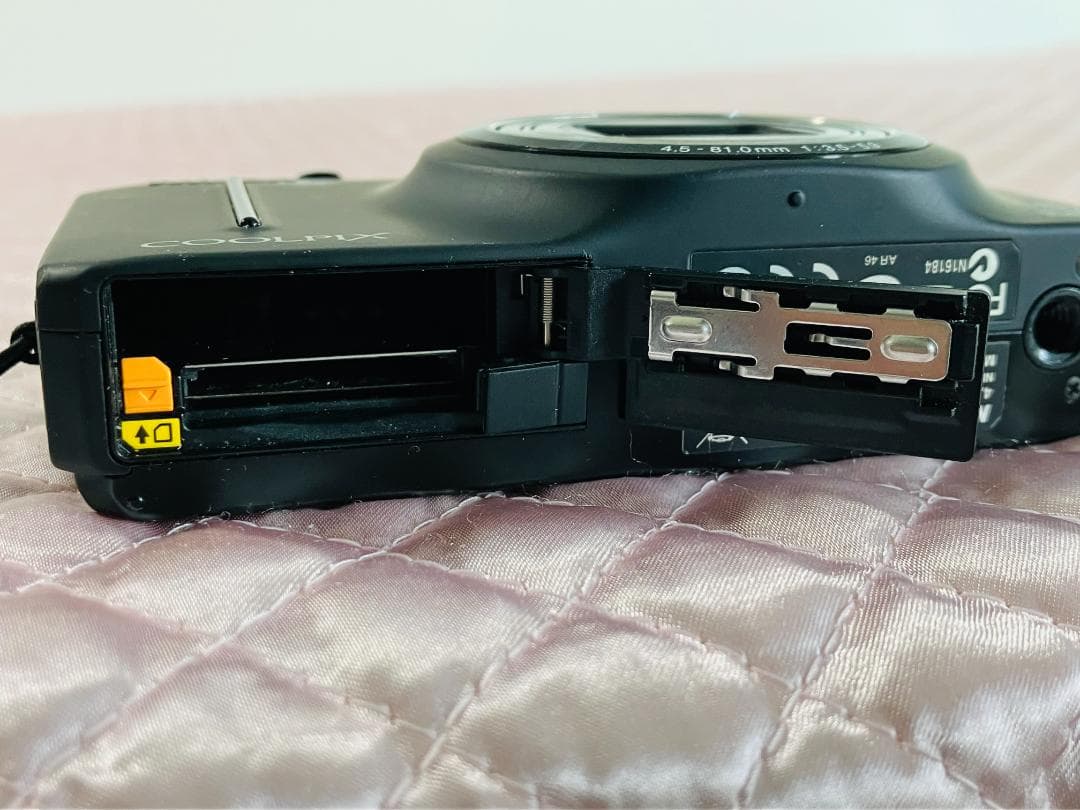 訳あり品　ニコン COOLPIX クールピクス S9300　ブラック　デジカメ