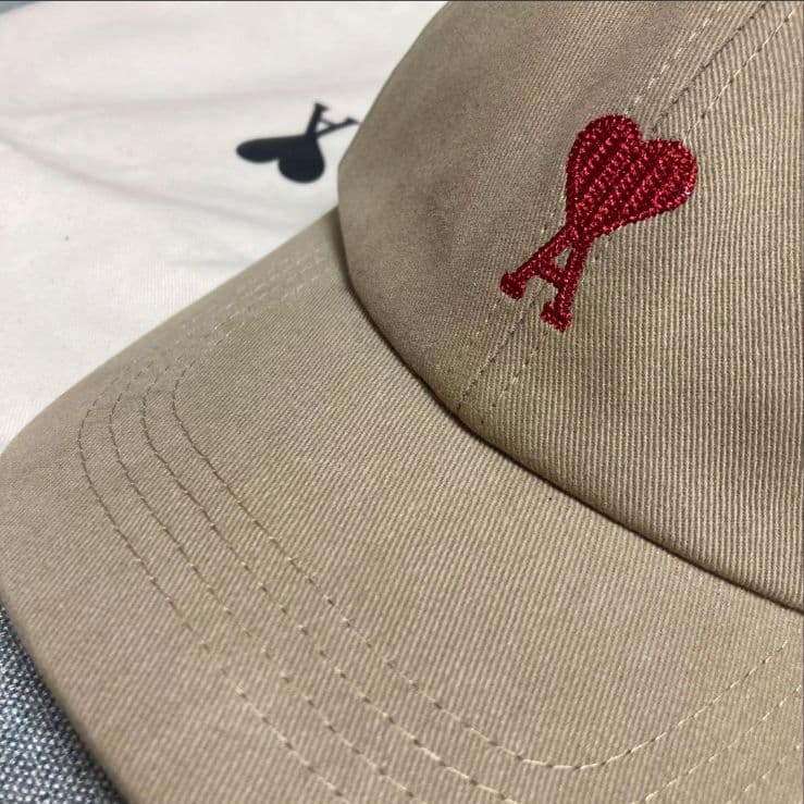 AMI Alexandre Mattiussi ベースボールキャップ ハート刺繍