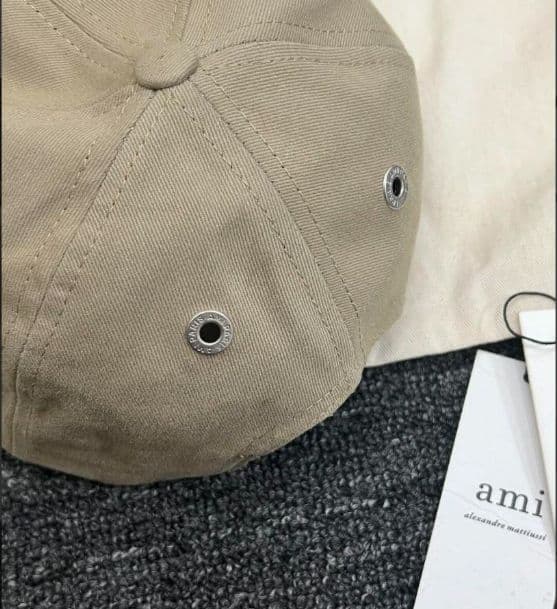 AMI Alexandre Mattiussi ベースボールキャップ ハート刺繍