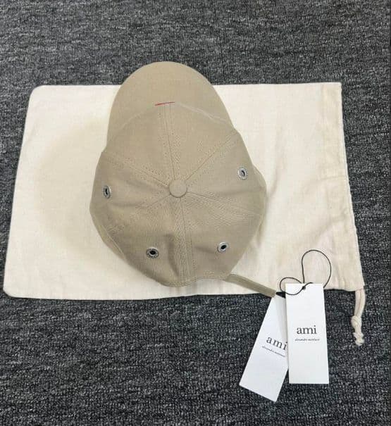 AMI Alexandre Mattiussi ベースボールキャップ ハート刺繍