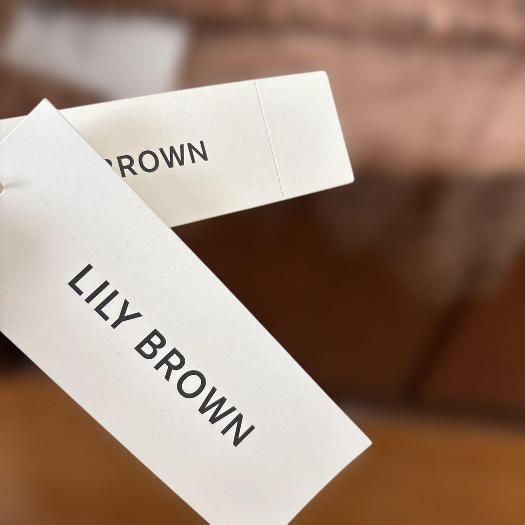 LILY BROWN ベージュ ドット柄 フリル チューブトップ 完売商品