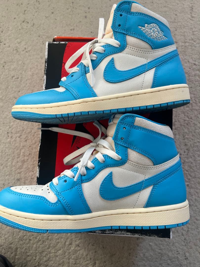エアジョーダン 1 レトロ HIGH OG\"UNC Reim agined\"