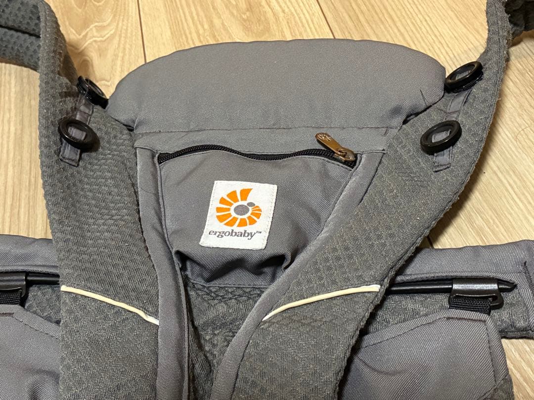 Ergobaby(エルゴベビー) オムニ ブリーズ グラファイトグレー　抱っこ紐