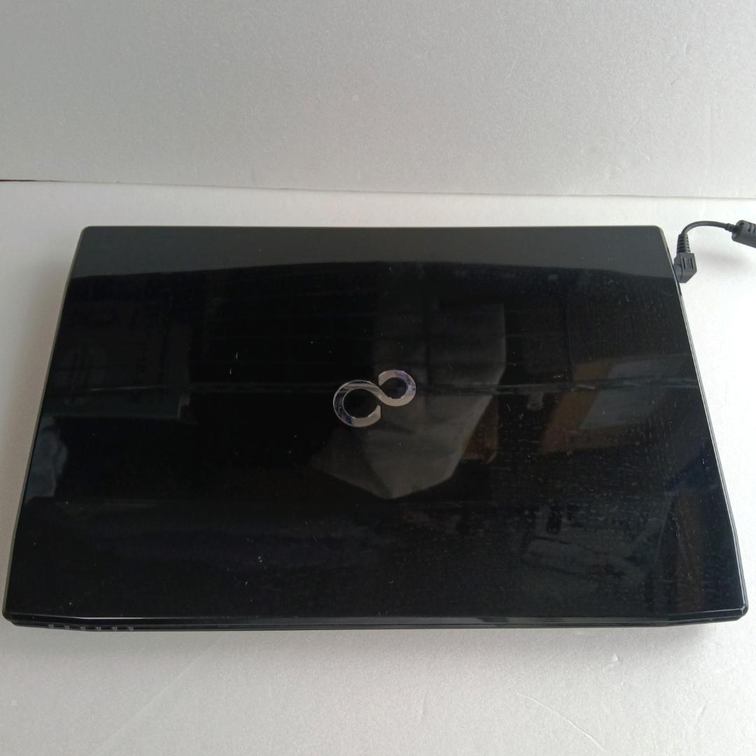 人気 富士通 ♥LIFEBOOK Core i3 8GB DVD搭載 Win11