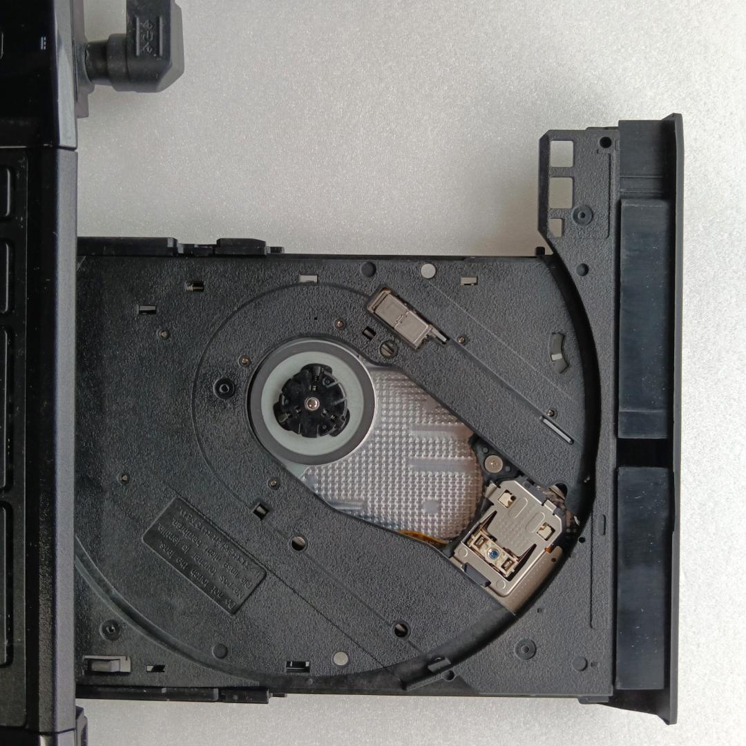 人気 富士通 ♥LIFEBOOK Core i3 8GB DVD搭載 Win11