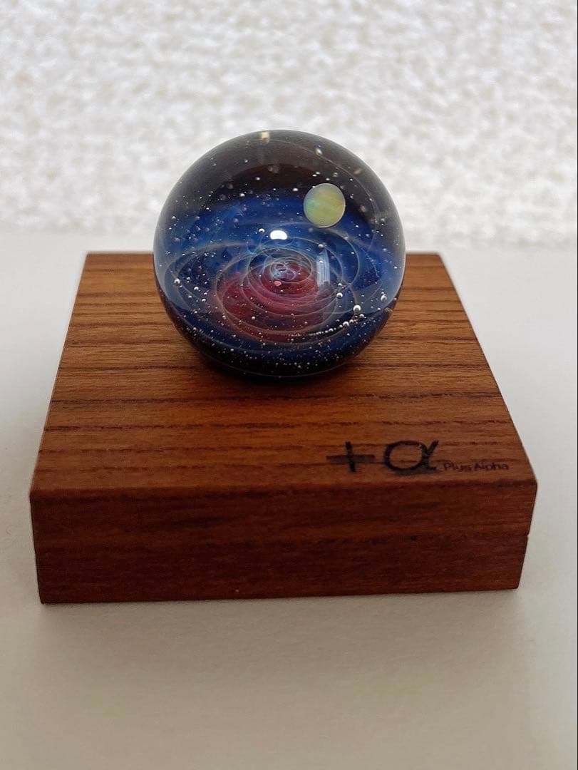 【セール中】+a 宇宙ガラス オーブホワイトオパー ル戸水賢志 プラスアルファ