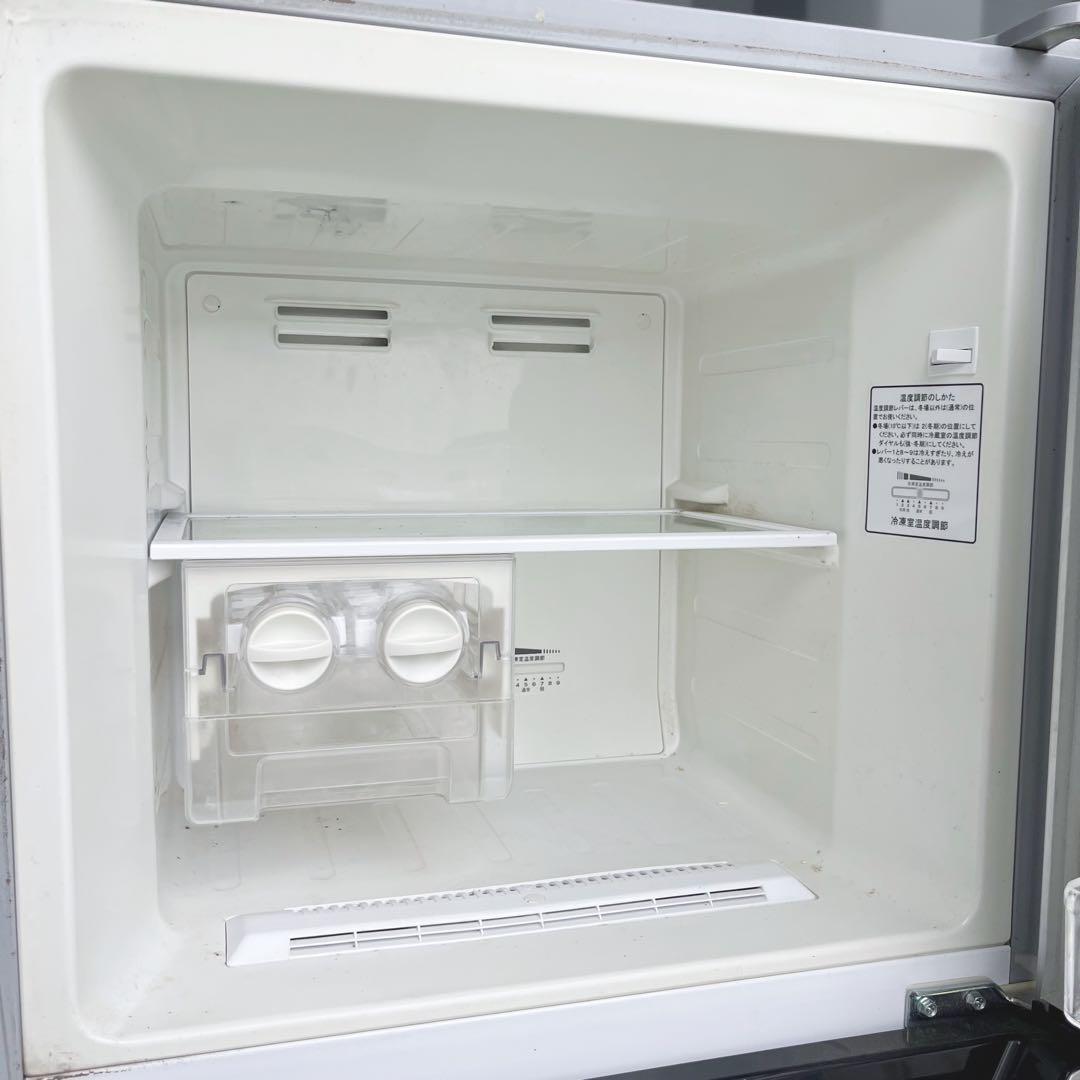 142取付無料！スタイリッシュシルバー大きめ227L製氷ケース付き冷蔵庫！洗濯機