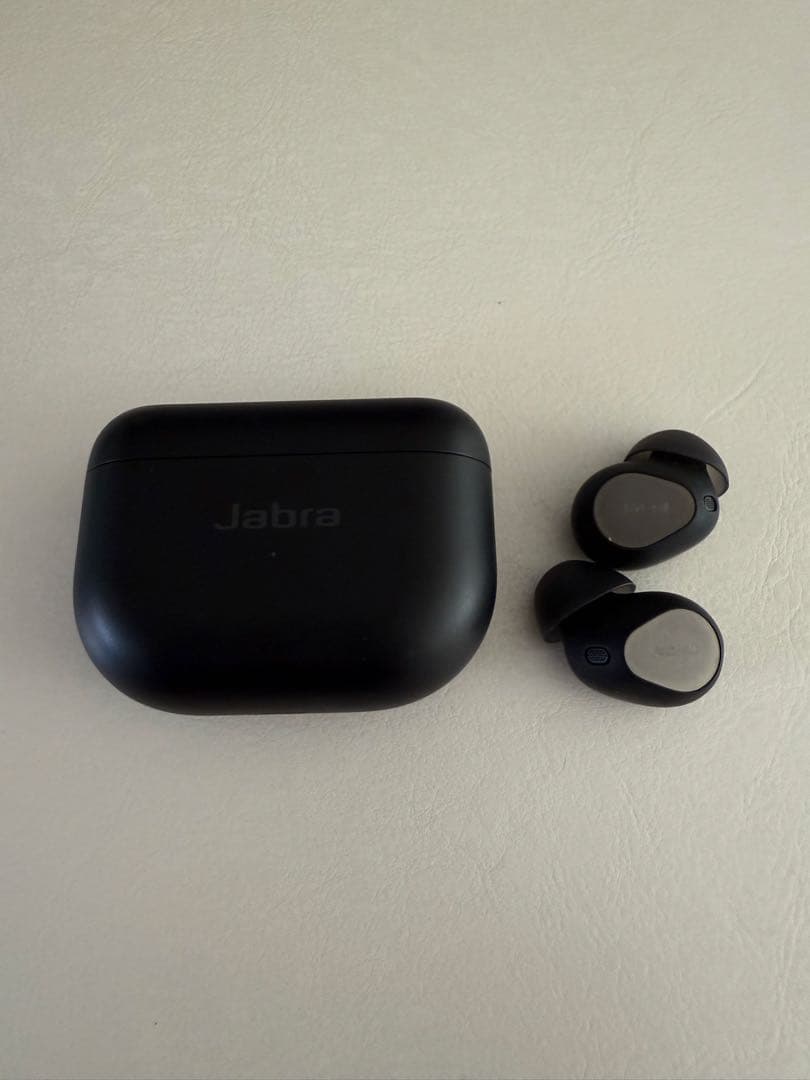 Jabra Elite10ワイヤレスイヤフォン 充電ケース付き