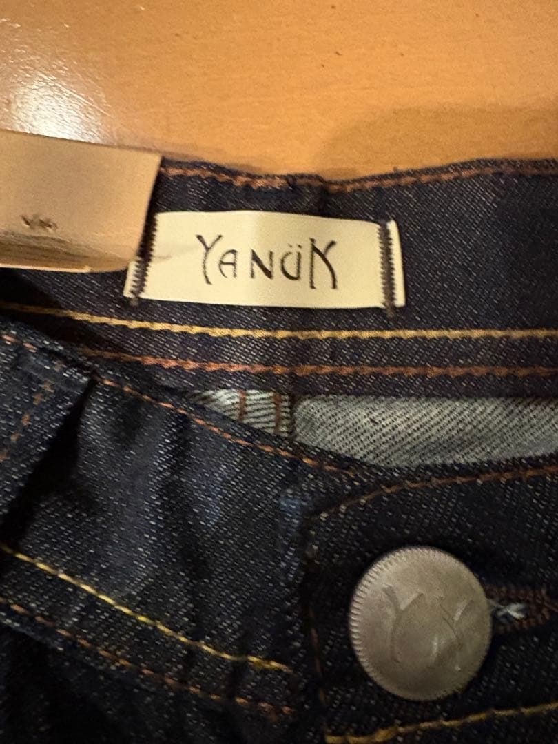 新品　ヤヌークデニム LOUISE ストレート　23