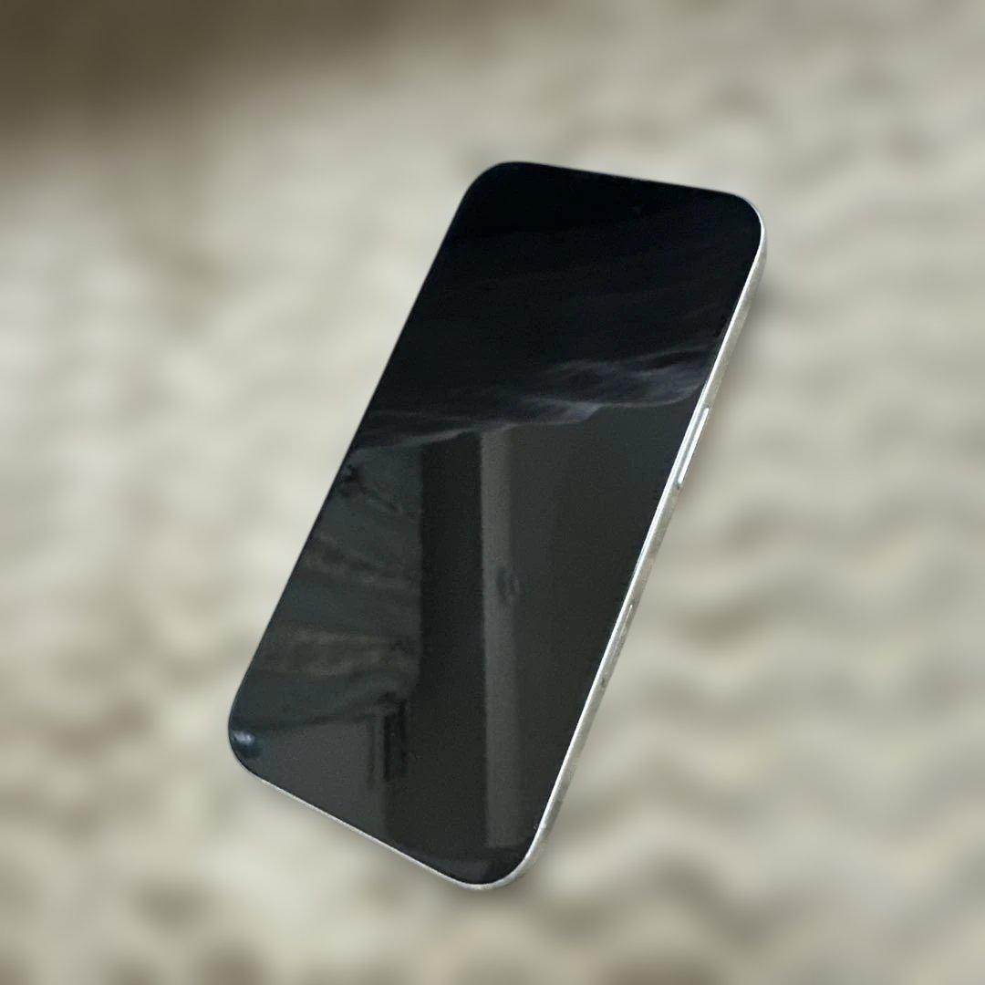 iPhone16 128GB SIMフリー ホワイト 香港版