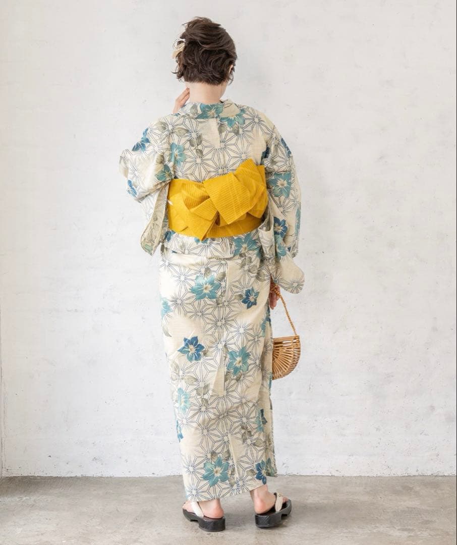 ゆかた館グレース　こだわり浴衣セット　花柄浴衣・帯セット（着付け図解付き）