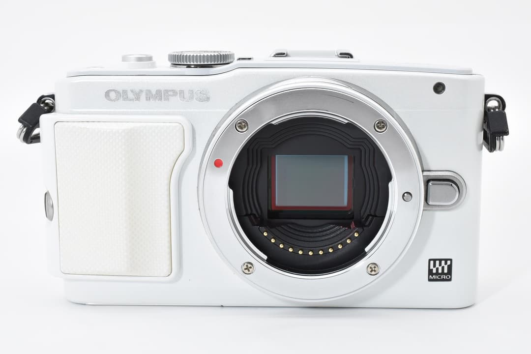 OLYMPUS E-PL6 ダブルレンズセット 0263