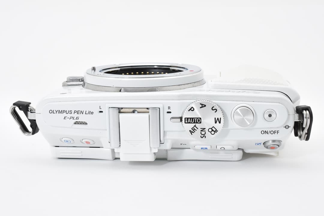 OLYMPUS E-PL6 ダブルレンズセット 0263