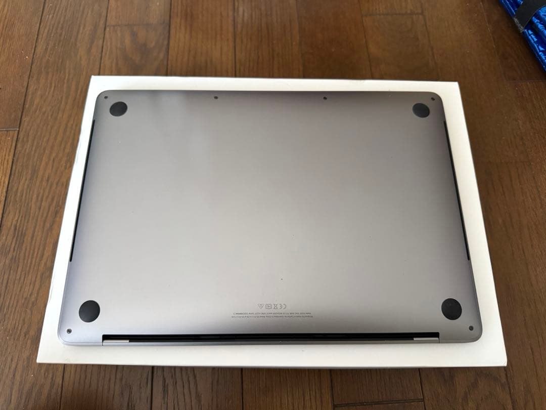 MacBook Pro 2020 i5 16GB 1TB スペースグレイ