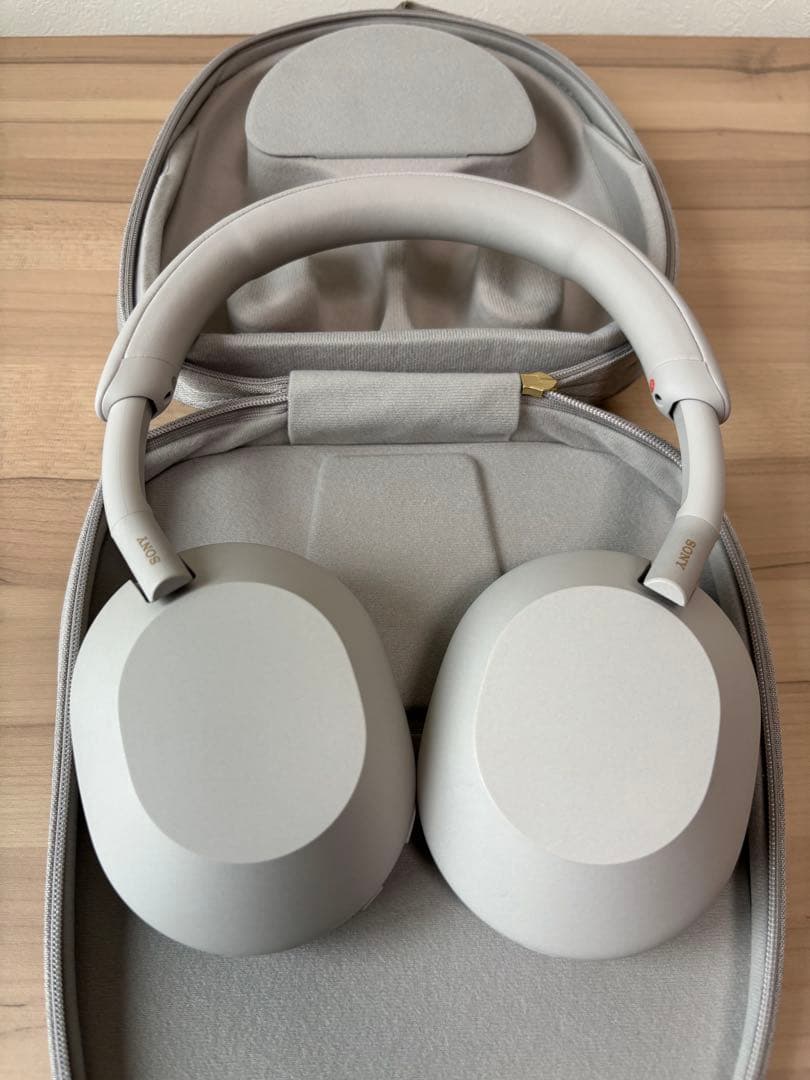 SONY ワイヤレスヘッドホン WH1000XM5