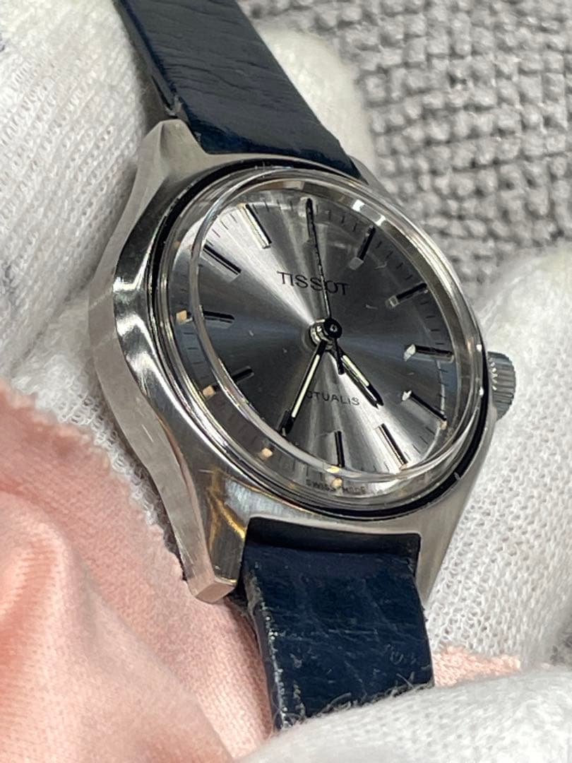 TISSOT ACTUALIS 17石手巻き　正確稼働　純正ベルト・尾錠・箱　美