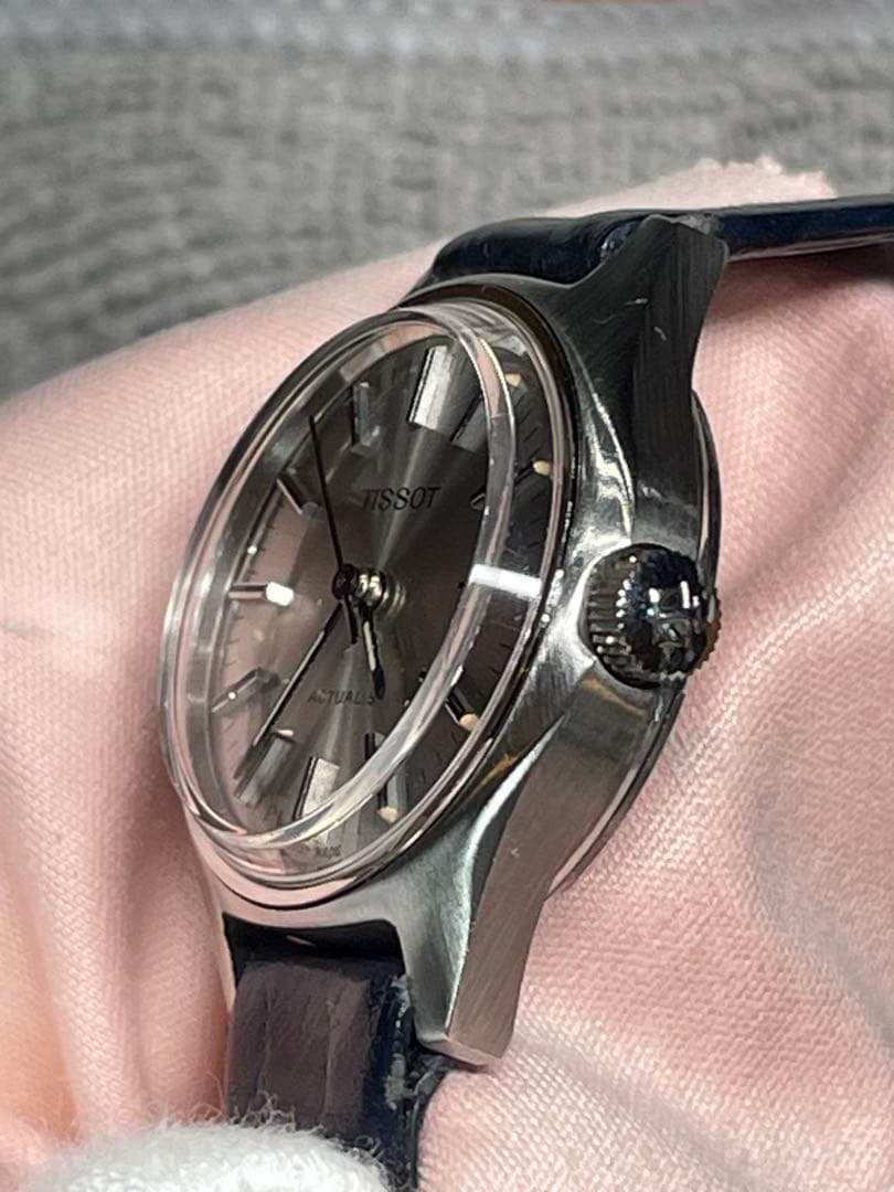TISSOT ACTUALIS 17石手巻き　正確稼働　純正ベルト・尾錠・箱　美