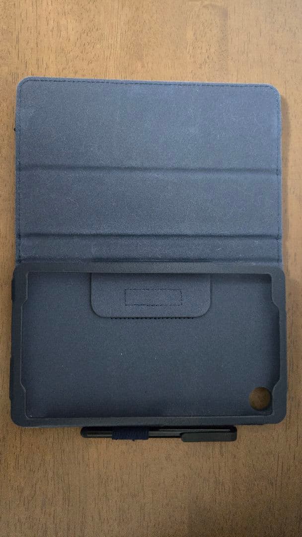 NEC LAVIE T7 7SD1 T0755CAS タブレット