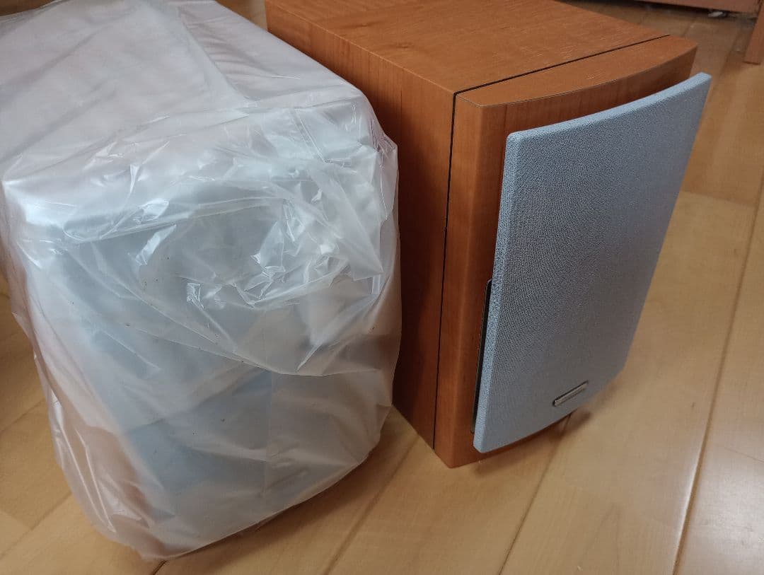 【レトロ・ヴィンテージ品】Pioneer ボックス型スピーカー シルバー・ウッド