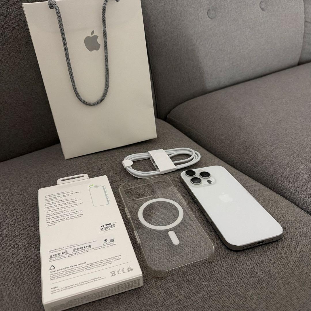 Apple iPhone 16 Pro ホワイト 本体