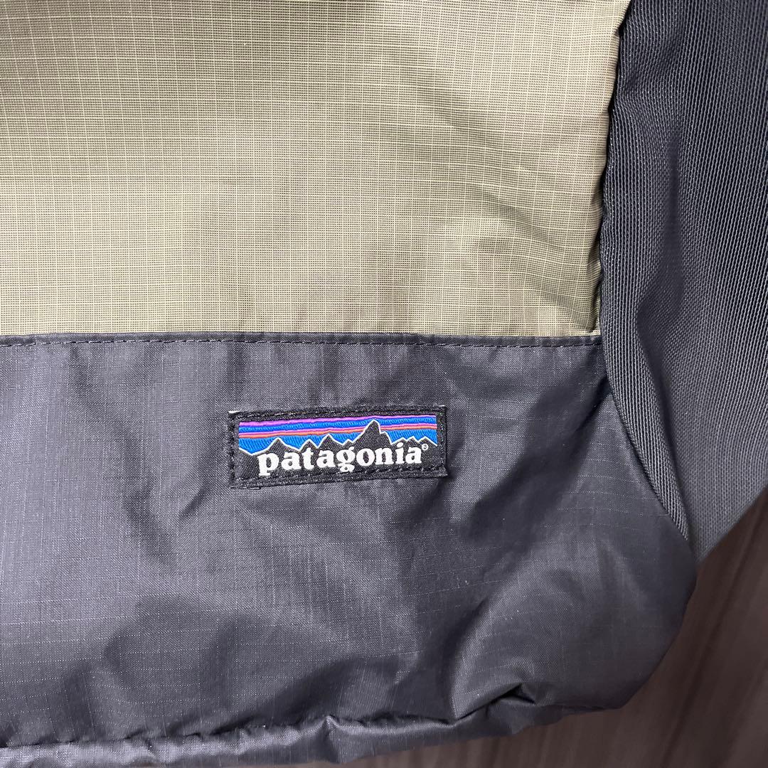 パタゴニア ウルトラライト・ブラックホール・トートバッグ27L カーキ