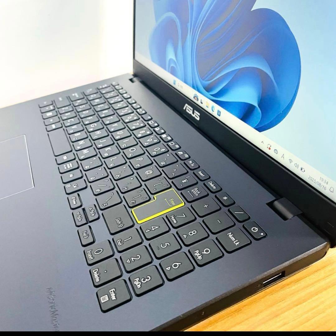 2022モデル薄型ASUSノートパソコンSSDwin11オフィスカメラ