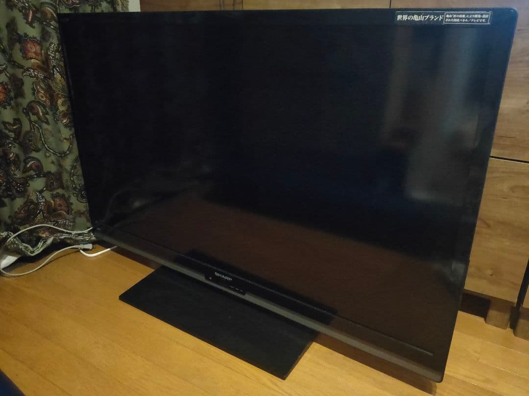 シャープ 46V型 液晶 テレビ AQUOS LC-46Z5 フルハイビジョン