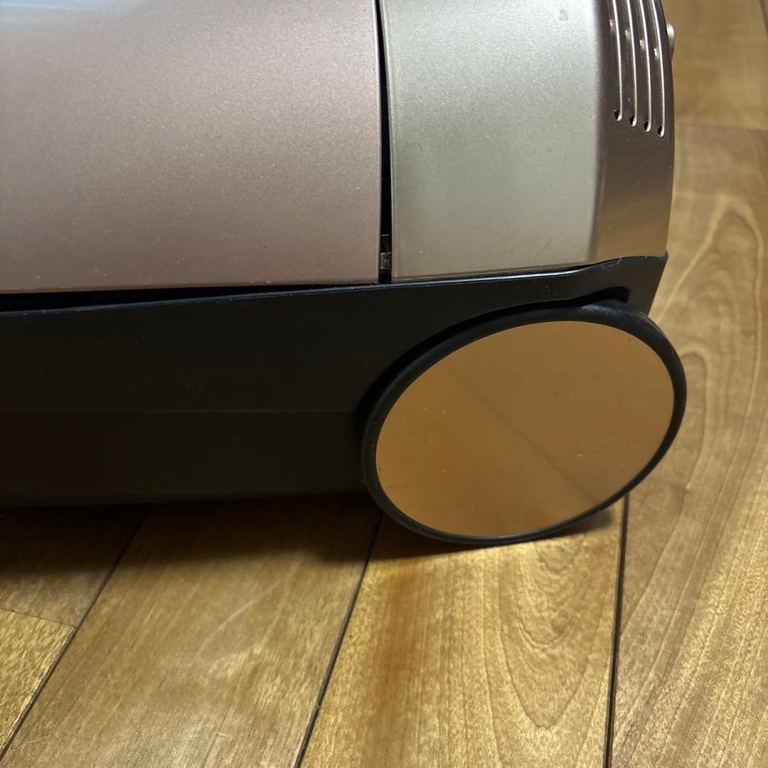 日立　かるパック　日本製　CV-PD700 紙パック掃除機　ジャンク品