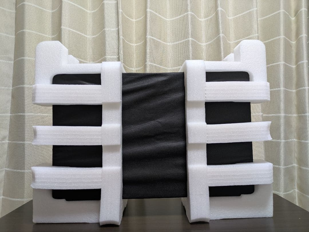 Wacom Cintiq 22 (DTK2260K0D) 大型液晶ペンタブレット