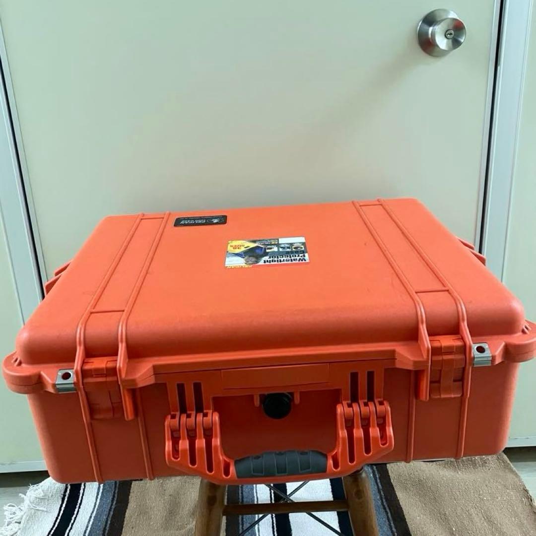 【PELICAN】 1600 PROTECTOR CASE / ORANGE