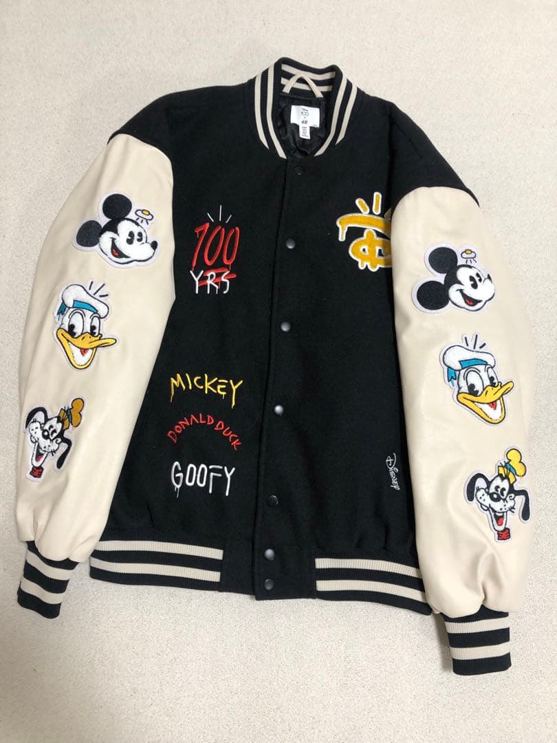 Disney 100  スタジャン　サイズM値下げした