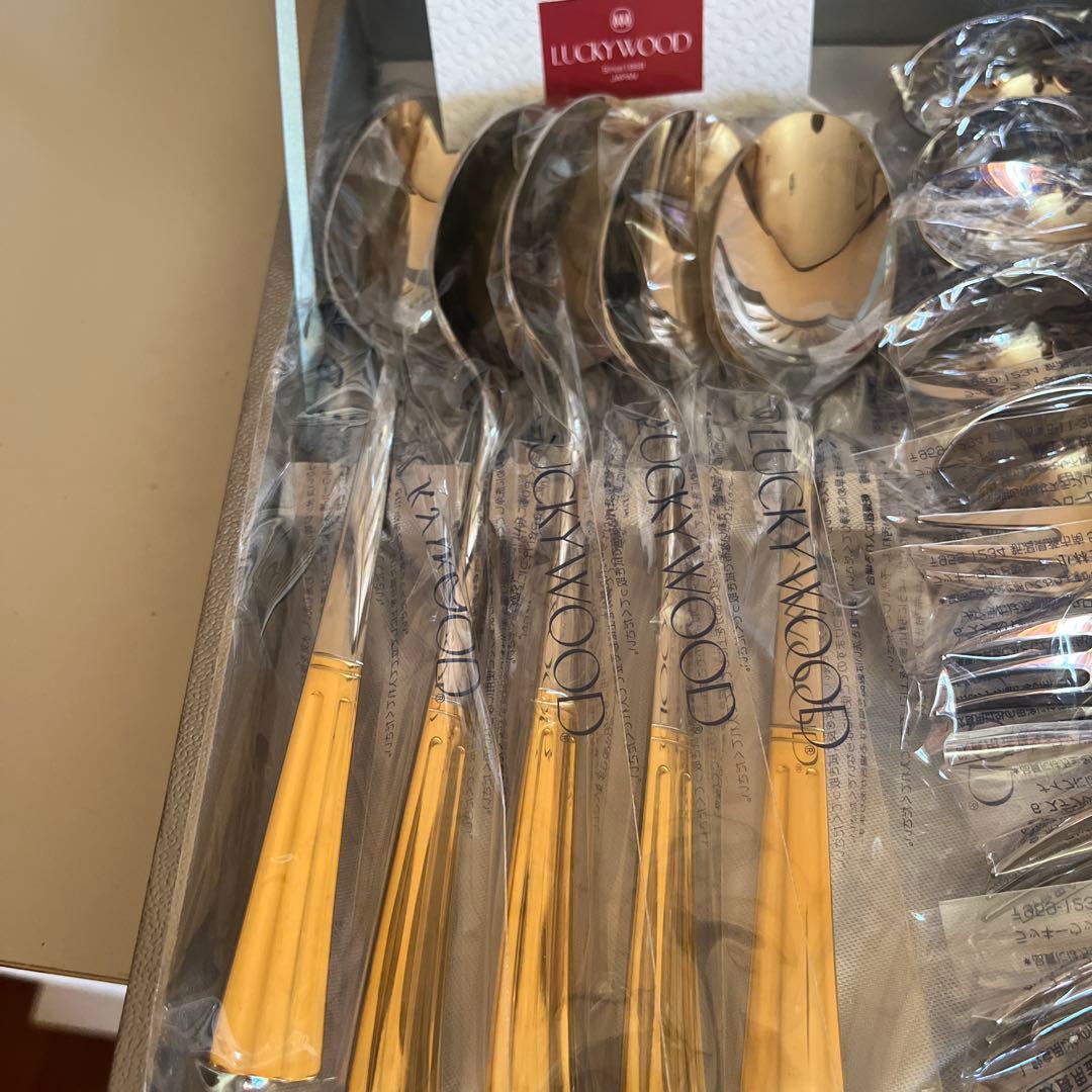 LUCKY WOOD カトラリーセット 25本