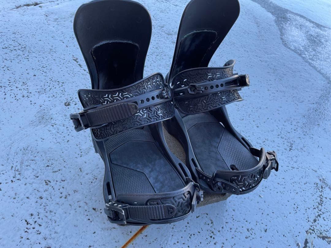 UNION ATLAS 22-23 Mサイズ　ビンディング