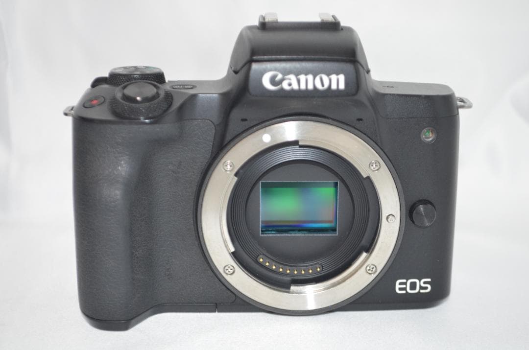 デジタルカメラ CANON EOS Kiss M EF-M 15-45mm IS STM