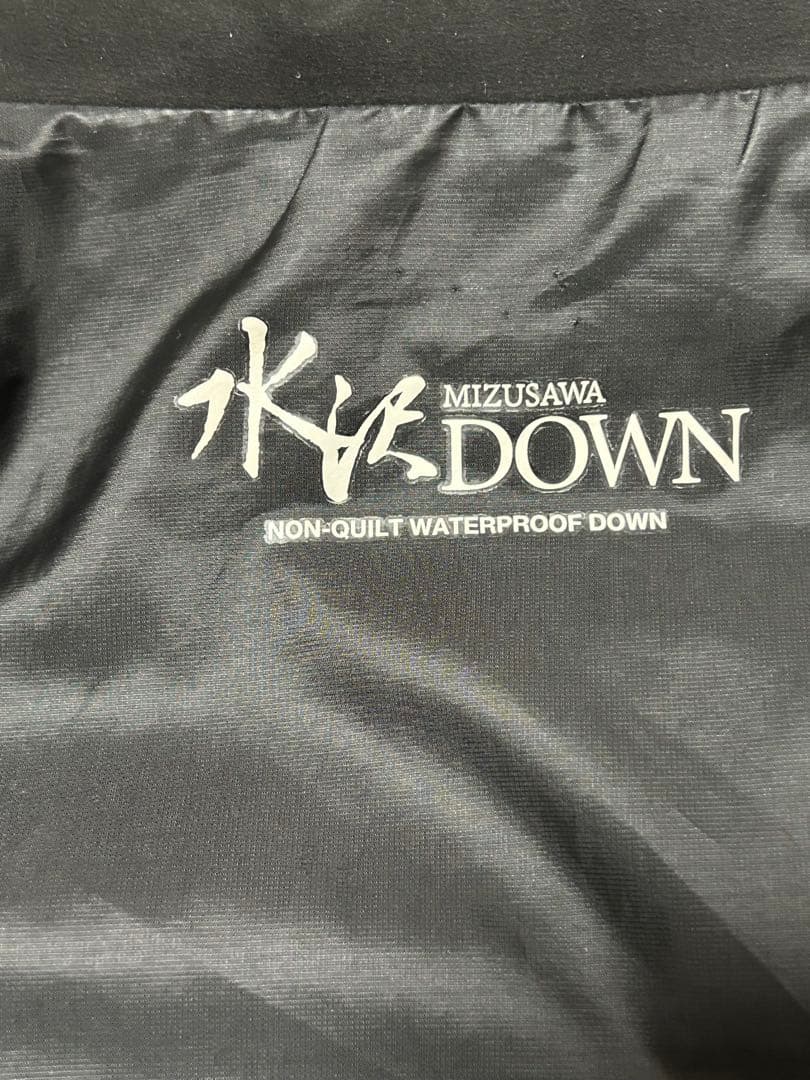 デサント水沢ダウン（レディース:XL）ブラック　ファーつき