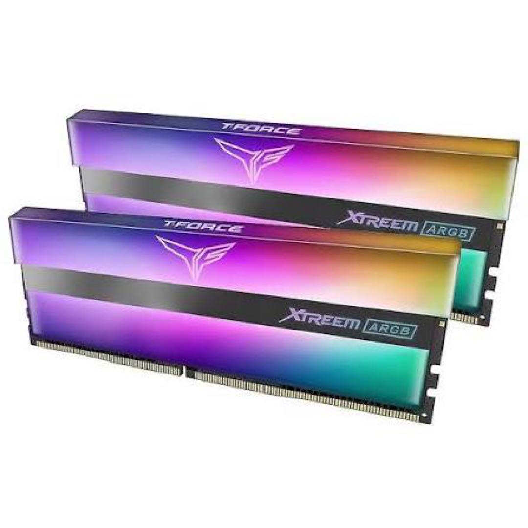 TEAMGROUP メモリー　DDR4 4000 8GB2枚セット　合計16GB