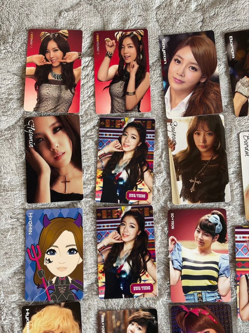 T-ARA トレカ 30枚 まとめ売り- タレントカード , トレカ　30枚 ‼️