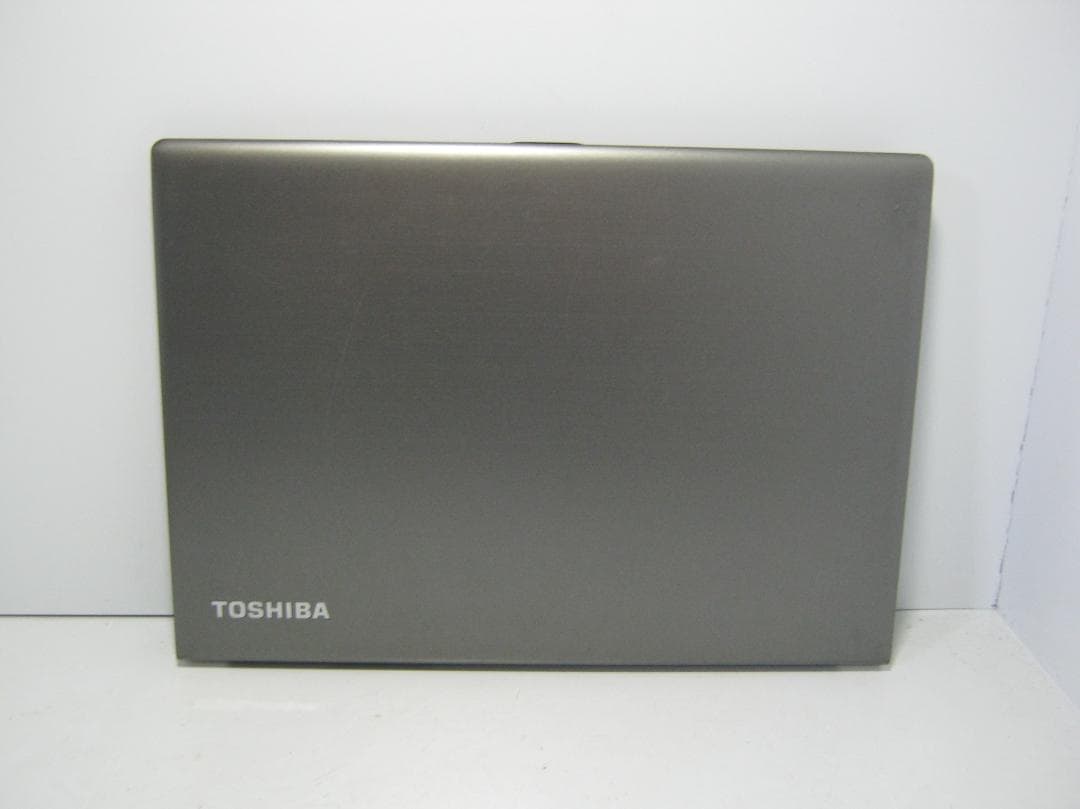 東芝　R63/M i3(8130U) SSD256 MEM8 Win11動作