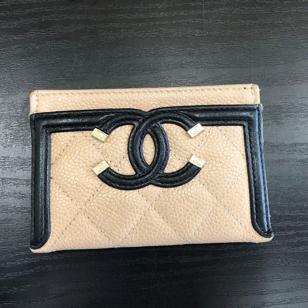 状態良好 正規品　CHANEL シャネル カードケース キャビアスキン