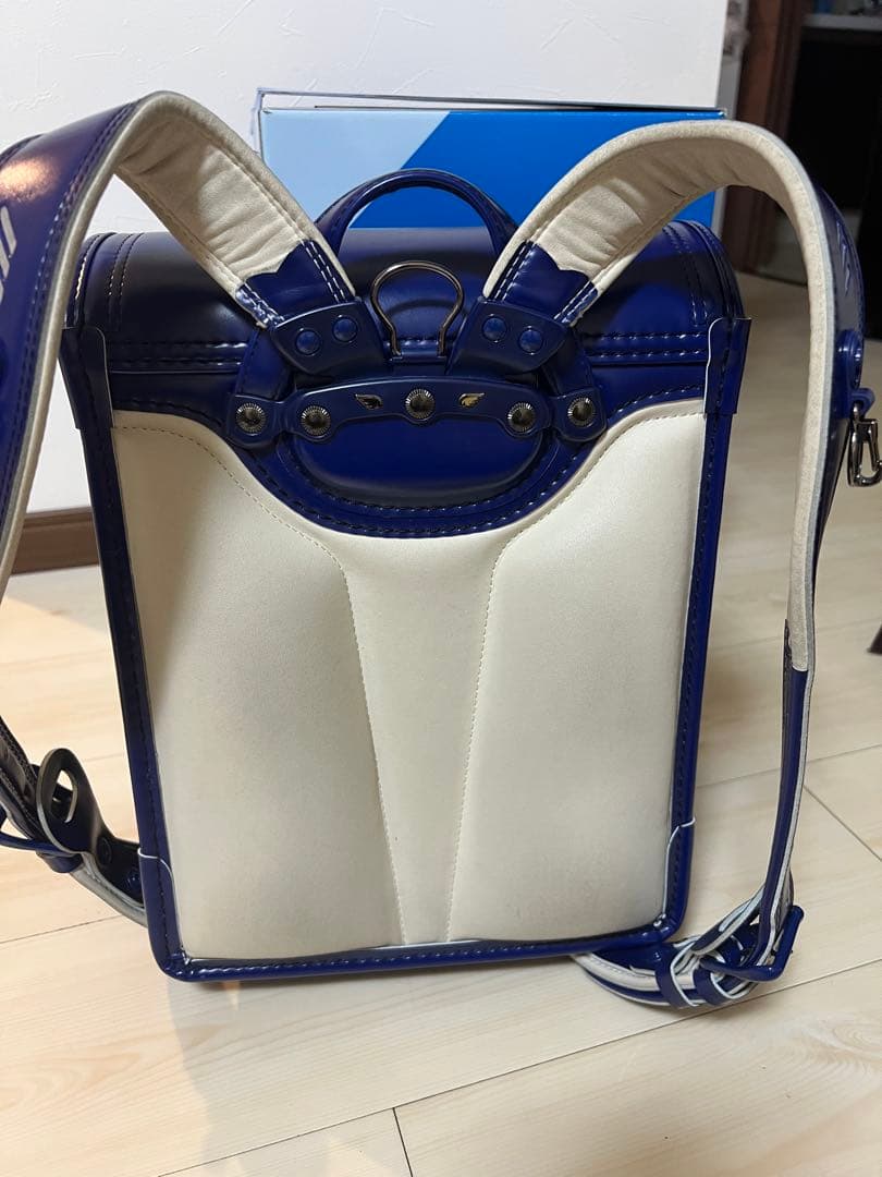 セイバンランドセルモデルロイヤル天使のはね　青