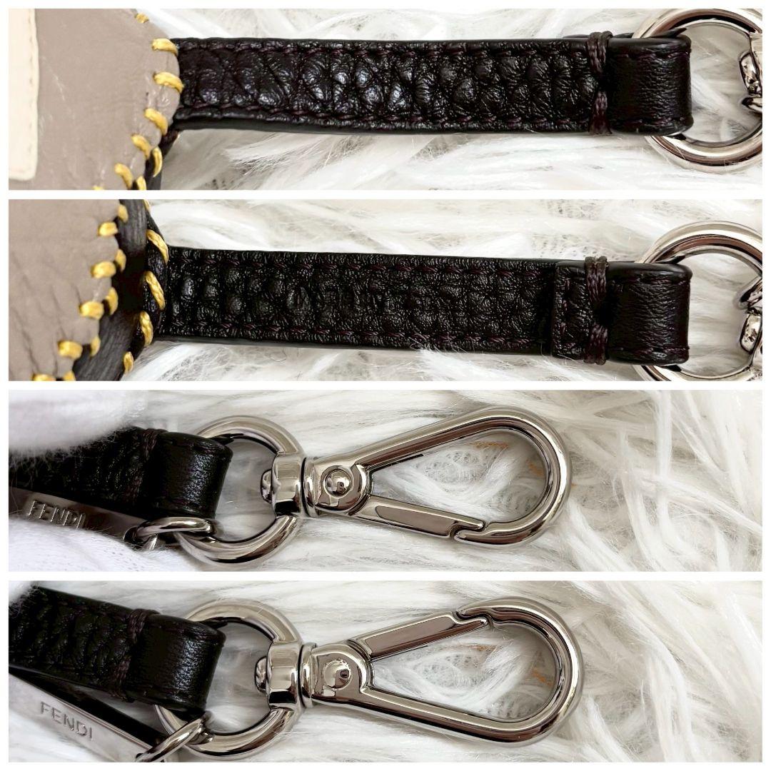 【極美品・袋付】FENDI　野球ボール　チャーム　バックチャーム