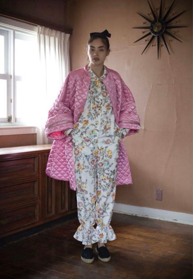 SIIILON 花柄ブラウス＆パンツ