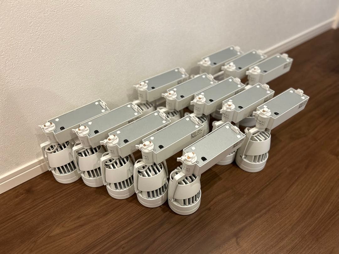 コイズミ照明 KOIZUMI スポットライト XS41015L-A 13個セット